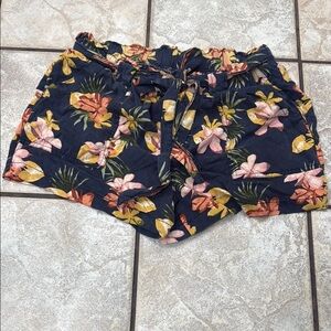 Floral Women's Shorts with pockets